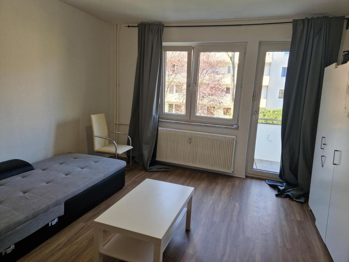 Abbey Homestay Francoforte sul Meno Esterno foto